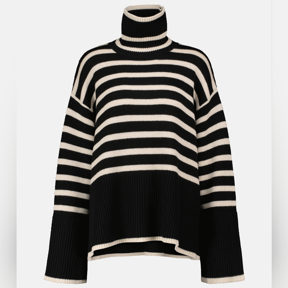 Toteme | Signature Stripe Turtleneck - Picture 11 of 12